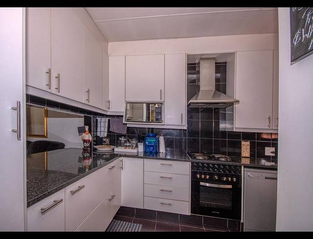 3 BEDROOM TOWNHOUSE FOR SALE IN NEW REDRUTH